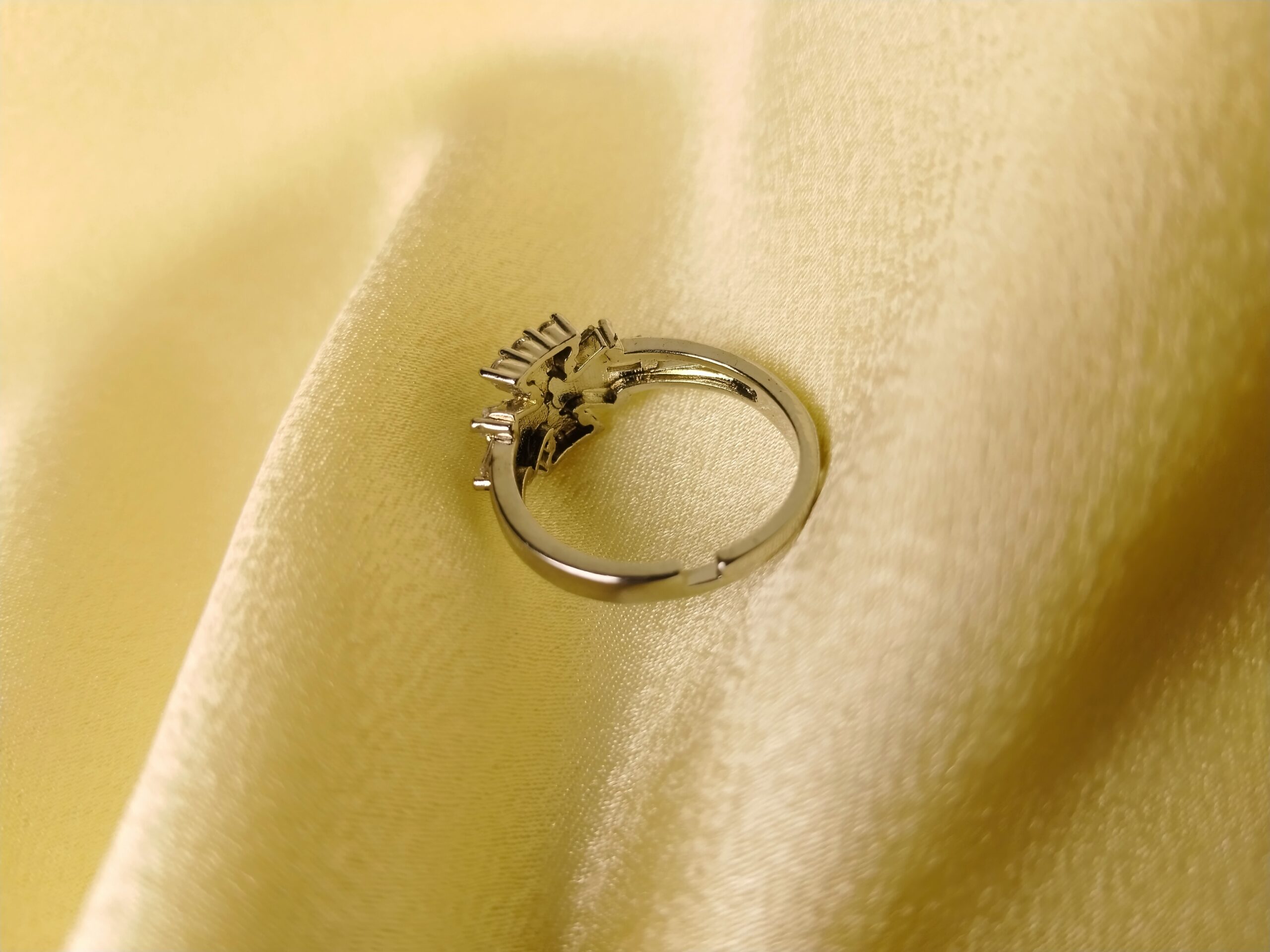 Glacial Flora Ring - Image 6