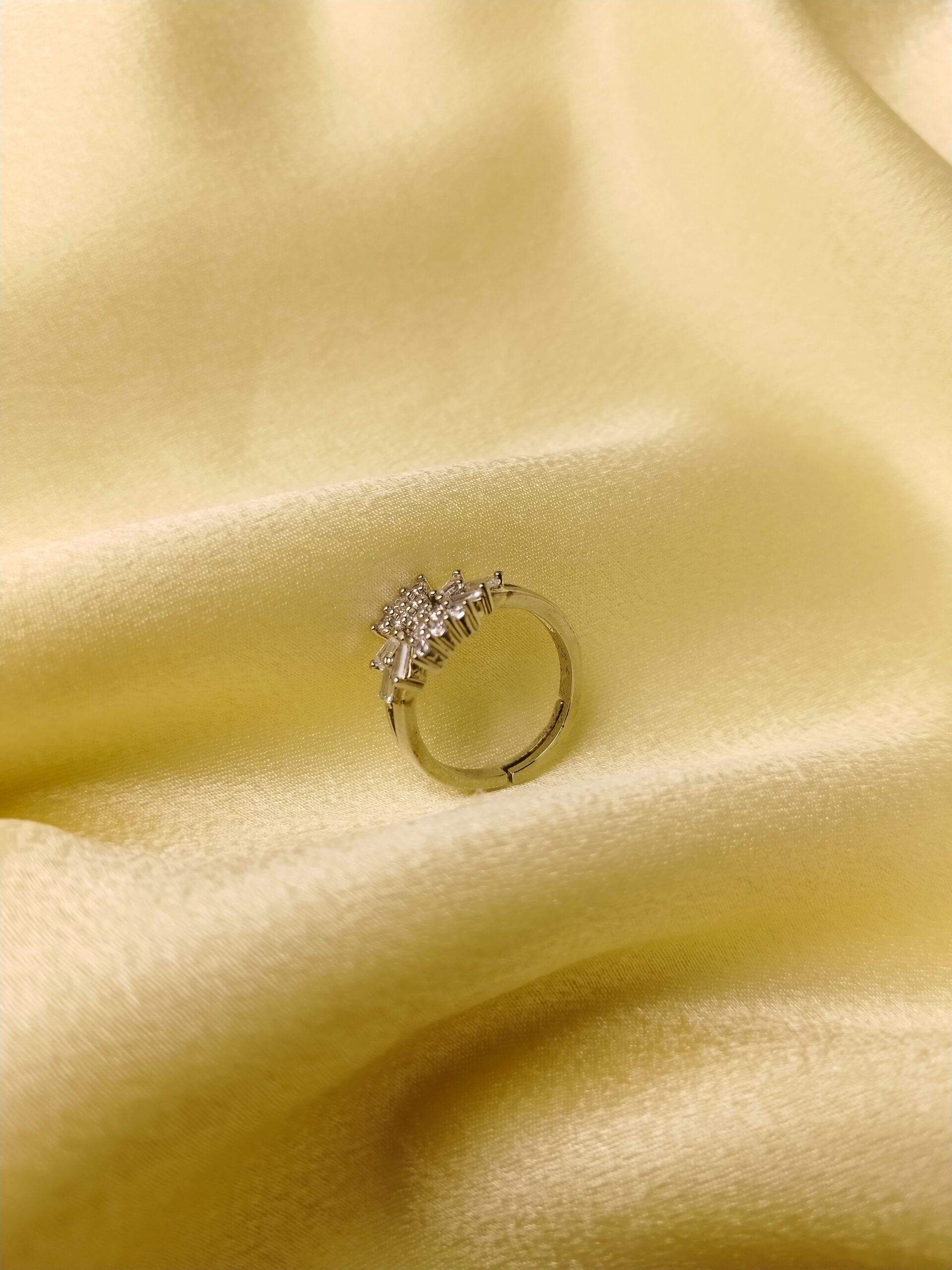 Glacial Flora Ring - Image 5