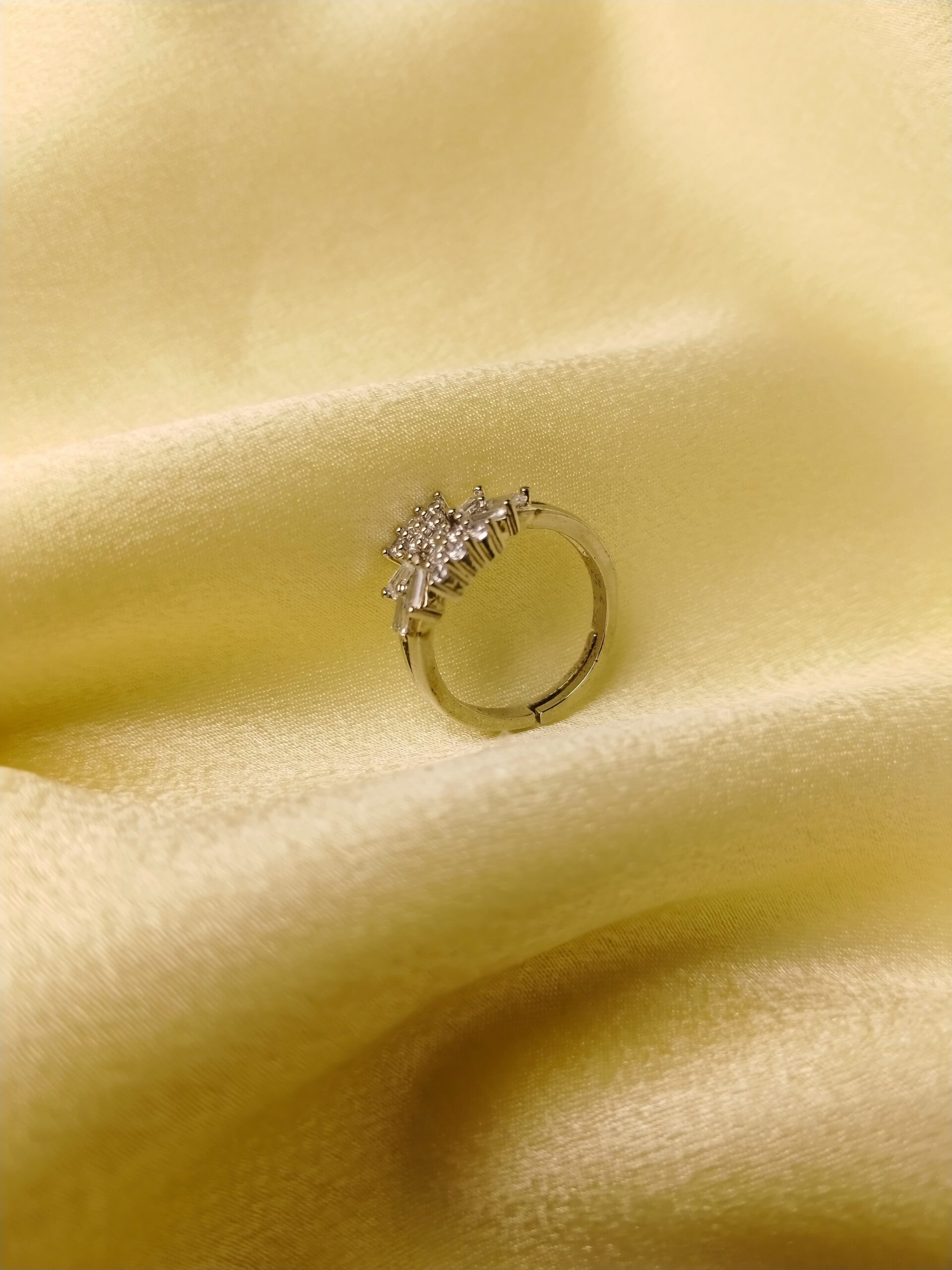 Glacial Flora Ring - Image 2